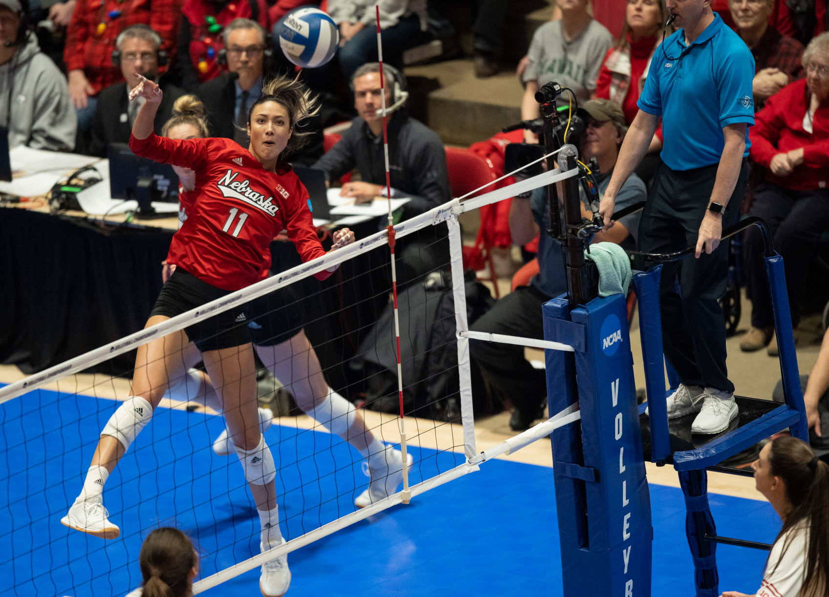 Nebraska Volleyball vs. Wisconsin Photo No. 8